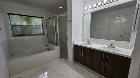 5084 NW 112th Court Doral FL 33178