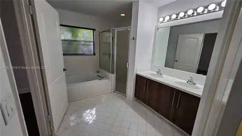 5084 NW 112th Court Doral FL 33178