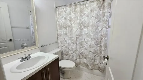 5084 NW 112th Court Doral FL 33178