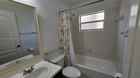 5084 NW 112th Court Doral FL 33178