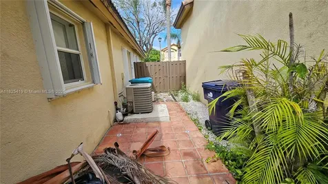5084 NW 112th Court Doral FL 33178
