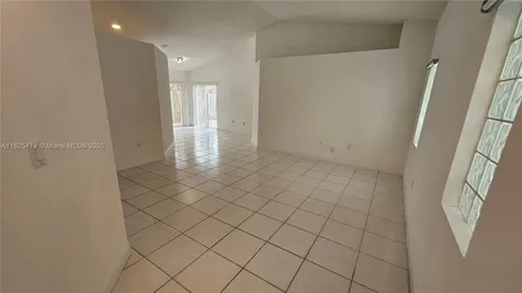 5084 NW 112th Court Doral FL 33178