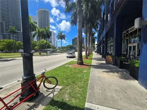 275 NE 18th Street Miami FL 33132