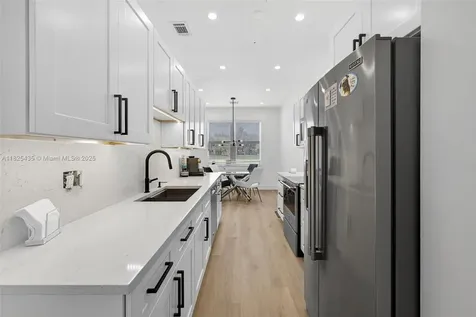 452 Rainbow Springs Terrace Royal Palm Beach FL 33411