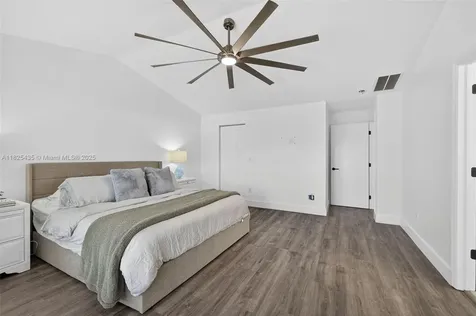 452 Rainbow Springs Terrace Royal Palm Beach FL 33411