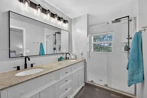 452 Rainbow Springs Terrace Royal Palm Beach FL 33411