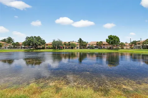 452 Rainbow Springs Terrace Royal Palm Beach FL 33411