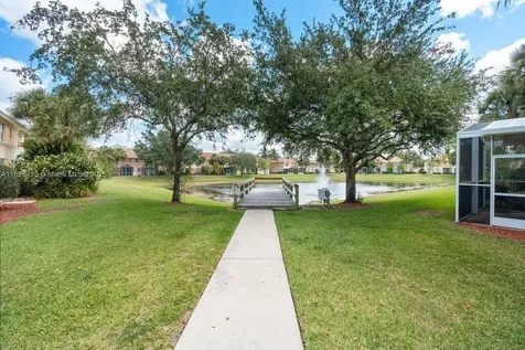 452 Rainbow Springs Terrace Royal Palm Beach FL 33411