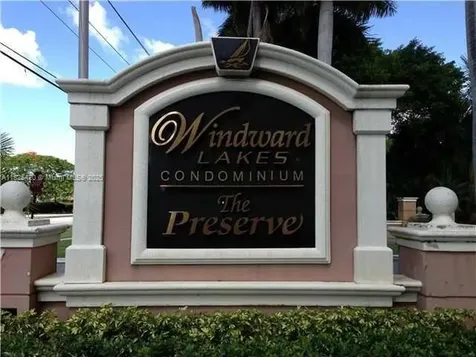 4045 W Mcnab Road Pompano Beach FL 33069