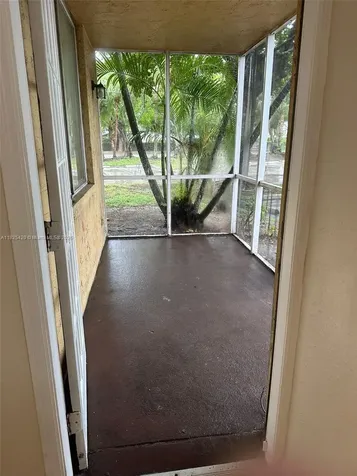 4045 W Mcnab Road Pompano Beach FL 33069