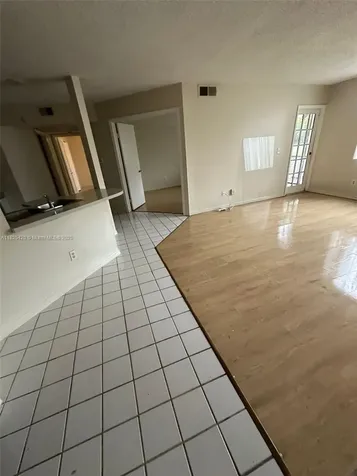 4045 W Mcnab Road Pompano Beach FL 33069