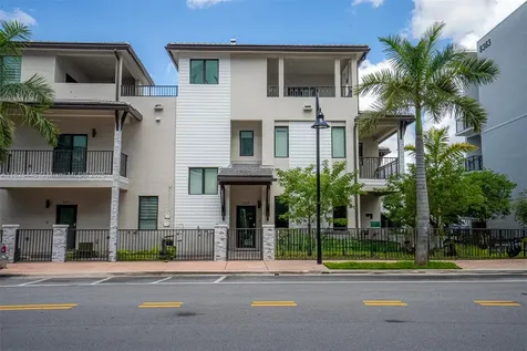 4269 NW 83rd Path Doral FL 33166