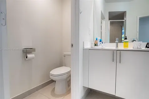 4269 NW 83rd Path Doral FL 33166