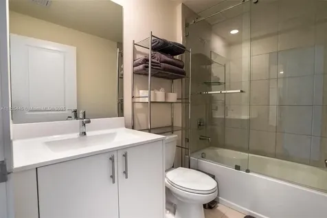 4269 NW 83rd Path Doral FL 33166