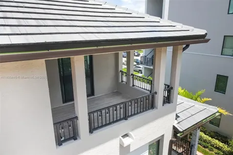 4269 NW 83rd Path Doral FL 33166
