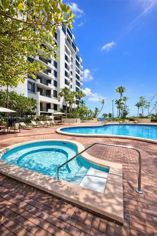 520 Brickell Key Drive Miami FL 33131