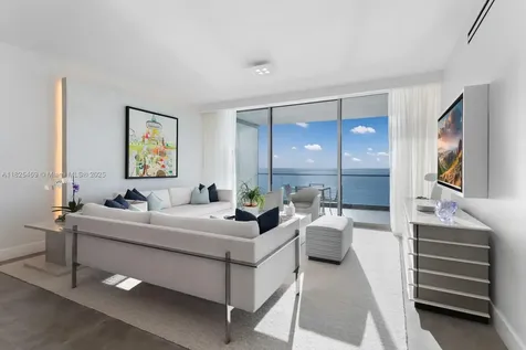 10203 Collins Avenue Bal Harbour FL 33154