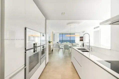 10203 Collins Avenue Bal Harbour FL 33154