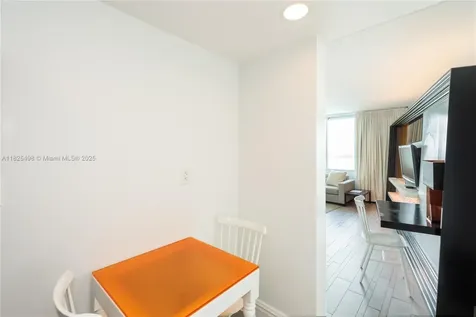 1100 West Avenue Miami Beach FL 33139