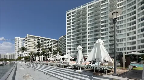 1100 West Avenue Miami Beach FL 33139