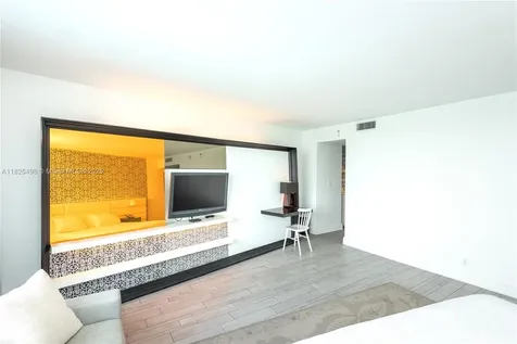 1100 West Avenue Miami Beach FL 33139