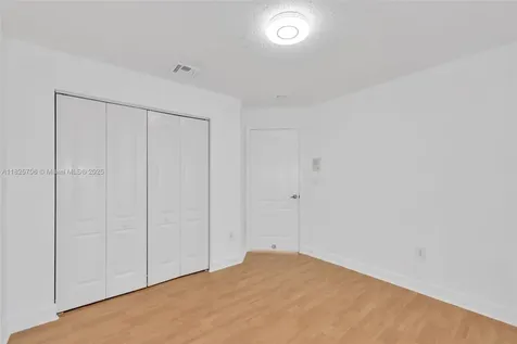 5134 NW 113th Avenue Doral FL 33178