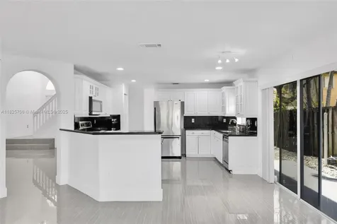 5134 NW 113th Avenue Doral FL 33178