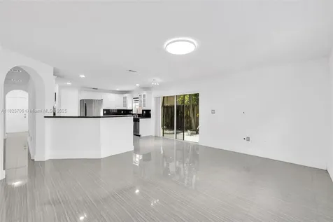 5134 NW 113th Avenue Doral FL 33178