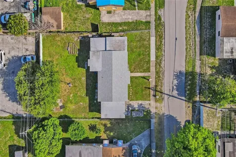 17415 NW 27th Court Miami Gardens FL 33056