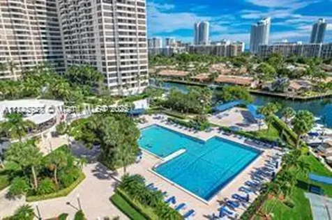 2500 Parkview Drive Hallandale Beach FL 33009