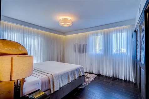 1701 Sunset Harbour Drive Miami Beach FL 33139
