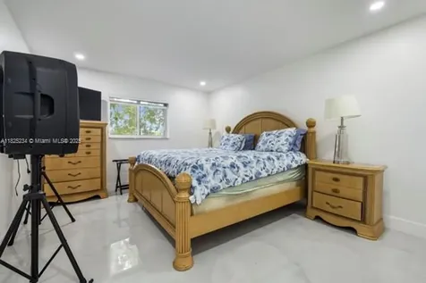 17975 SW 232nd Street Miami FL 33170
