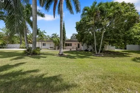 17975 SW 232nd Street Miami FL 33170