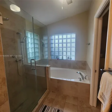 2017 NW 182nd Avenue Pembroke Pines FL 33029