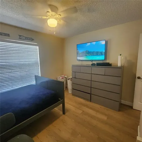 2017 NW 182nd Avenue Pembroke Pines FL 33029