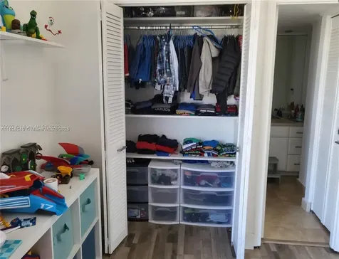 20335 W Country Club Drive Aventura FL 33180