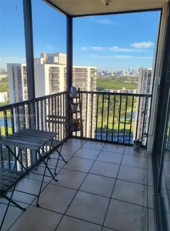 20335 W Country Club Drive Aventura FL 33180