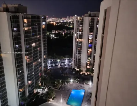 20335 W Country Club Drive Aventura FL 33180