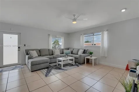 939 Plantation Road Key Largo FL 33037