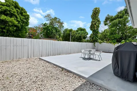 939 Plantation Road Key Largo FL 33037