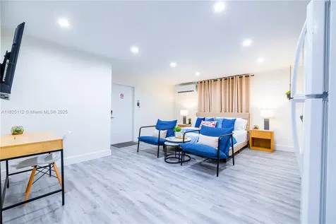 1836 NW 16th Terrace Miami FL 33125