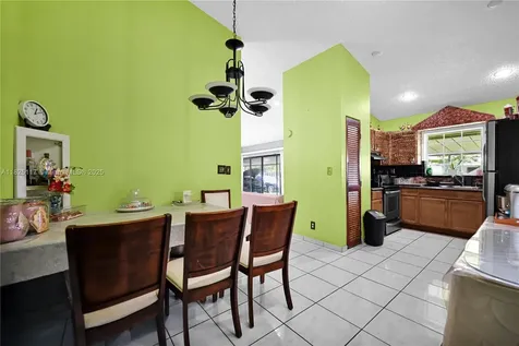 5610 NW 54th Avenue Tamarac FL 33319