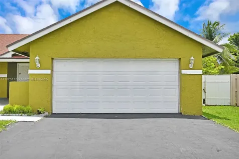 5610 NW 54th Avenue Tamarac FL 33319