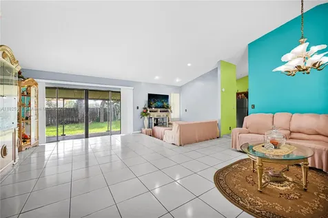 5610 NW 54th Avenue Tamarac FL 33319