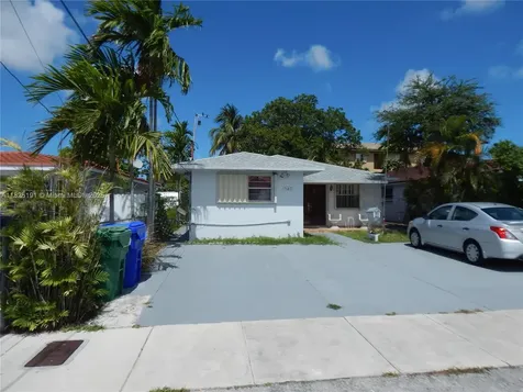 347 NW 57th Court Miami FL 33126