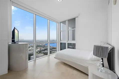 18201 Collins Avenue Sunny Isles Beach FL 33160