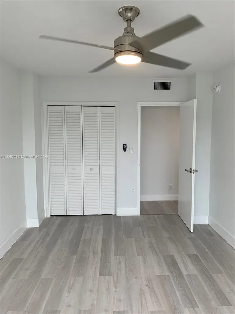 2555 NE 11th Street Fort Lauderdale FL 33304