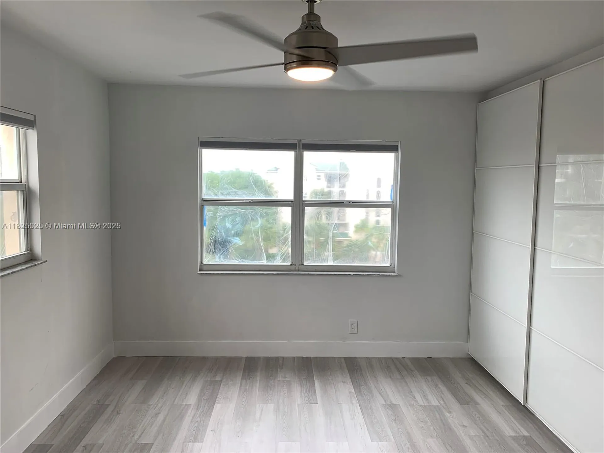 2555 NE 11th Street Fort Lauderdale FL 33304