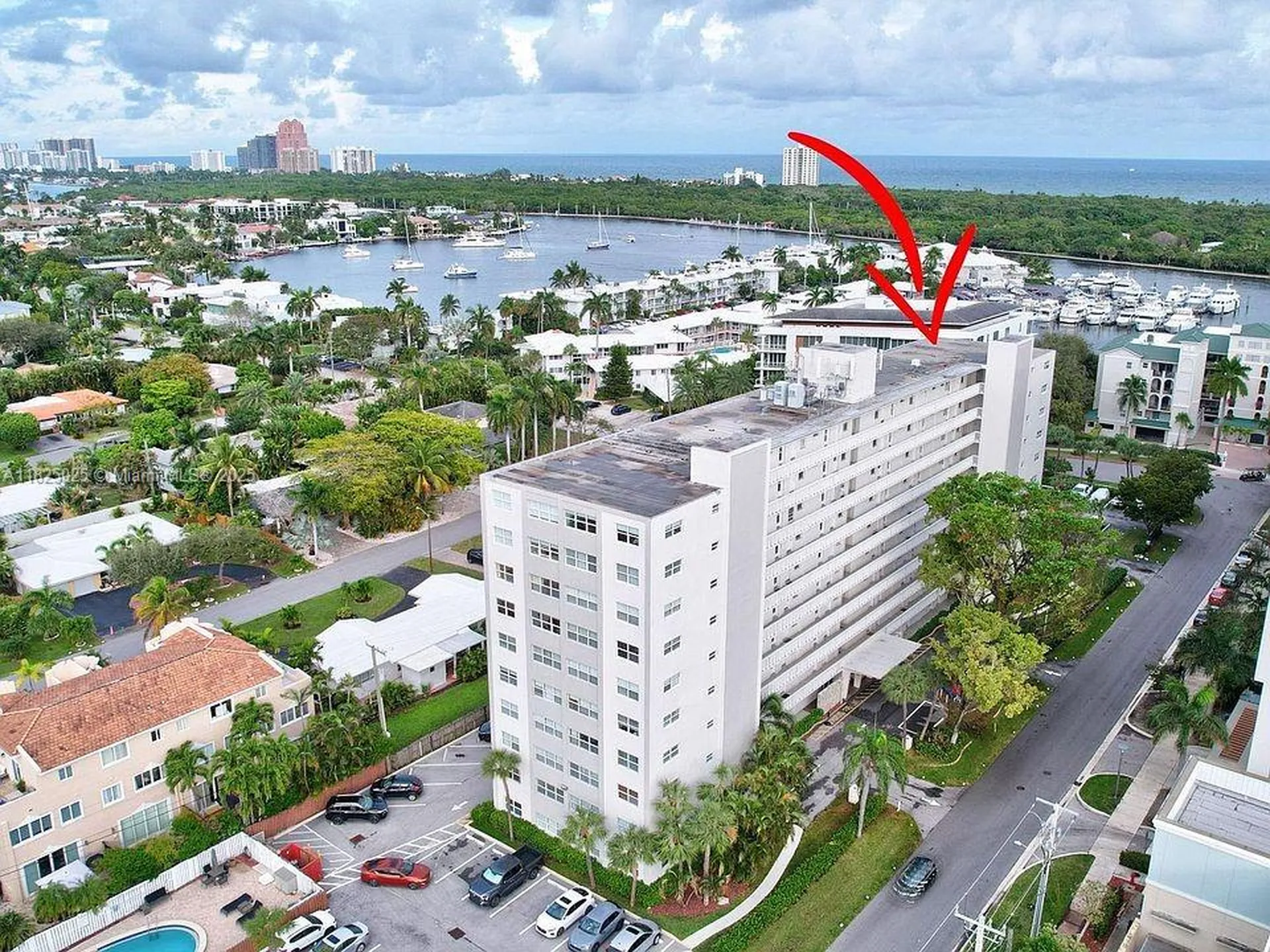 2555 NE 11th Street Fort Lauderdale FL 33304
