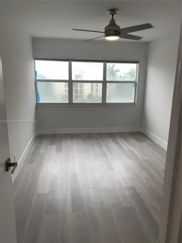2555 NE 11th Street Fort Lauderdale FL 33304